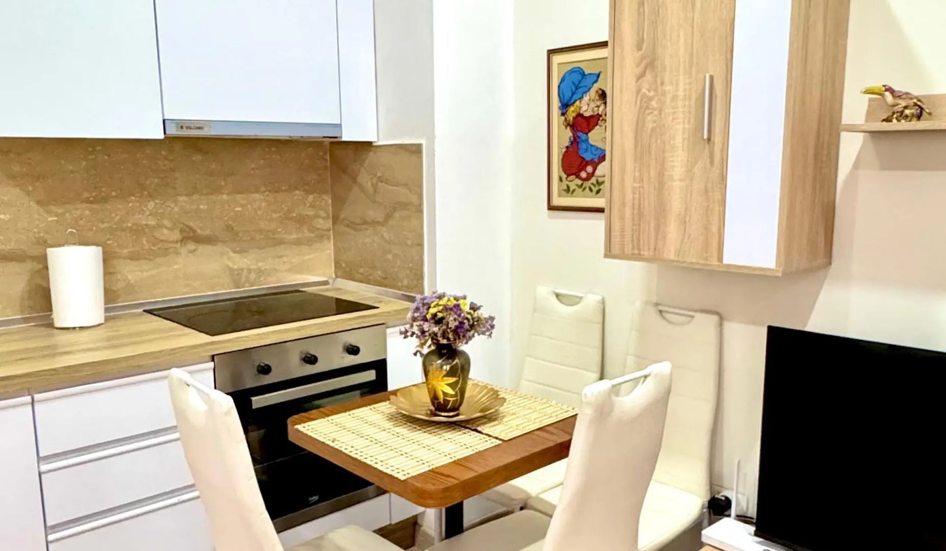 Amelia Comfort Stay Apartment Тирана Албания