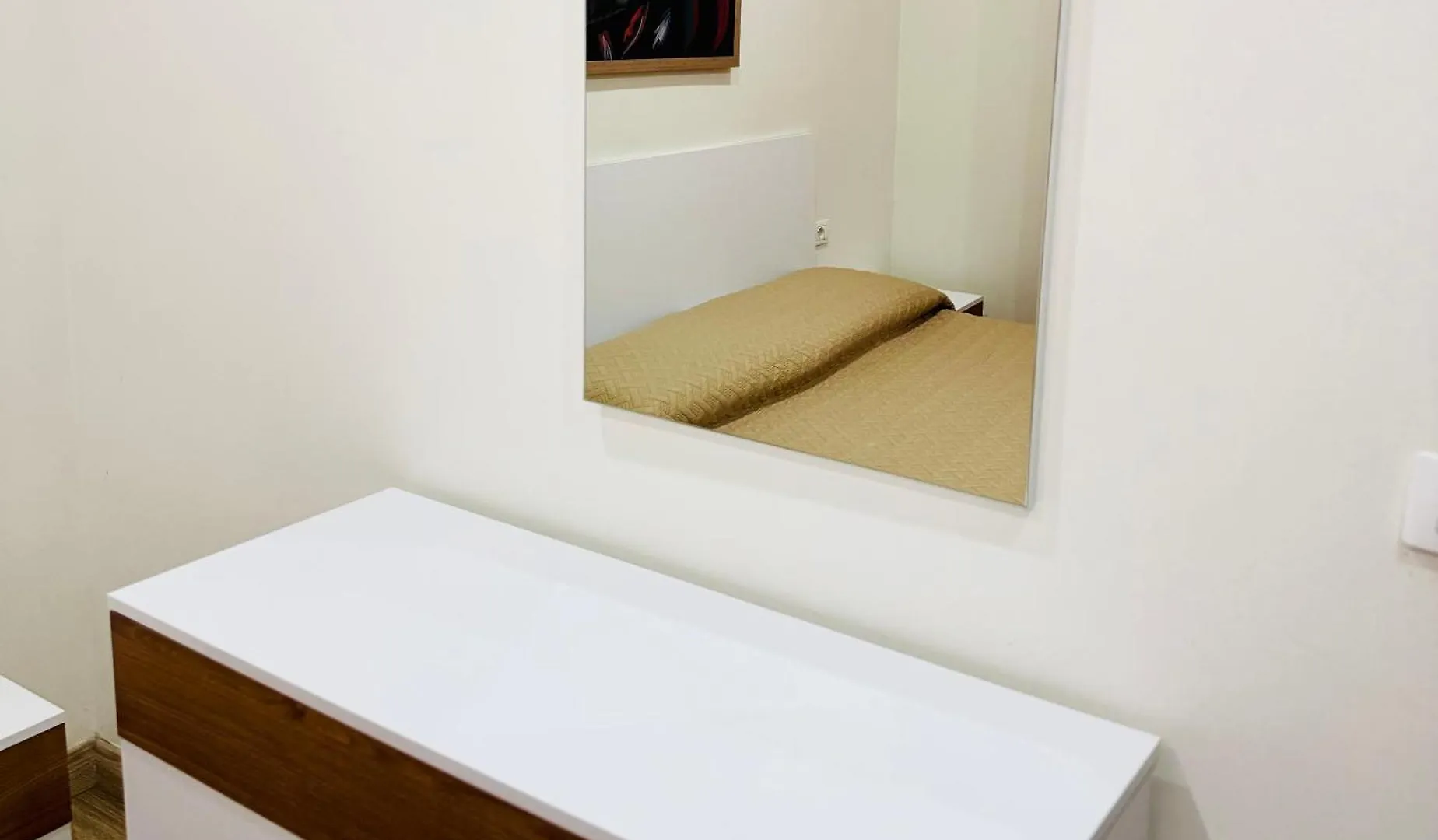 Amelia Comfort Stay Apartment Tirana 0*,  Albania